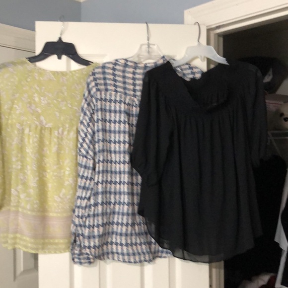 LOFT Boho Top Bundle Small Black Green Off Shoulder Floral Blouse - Picture 5 of 5